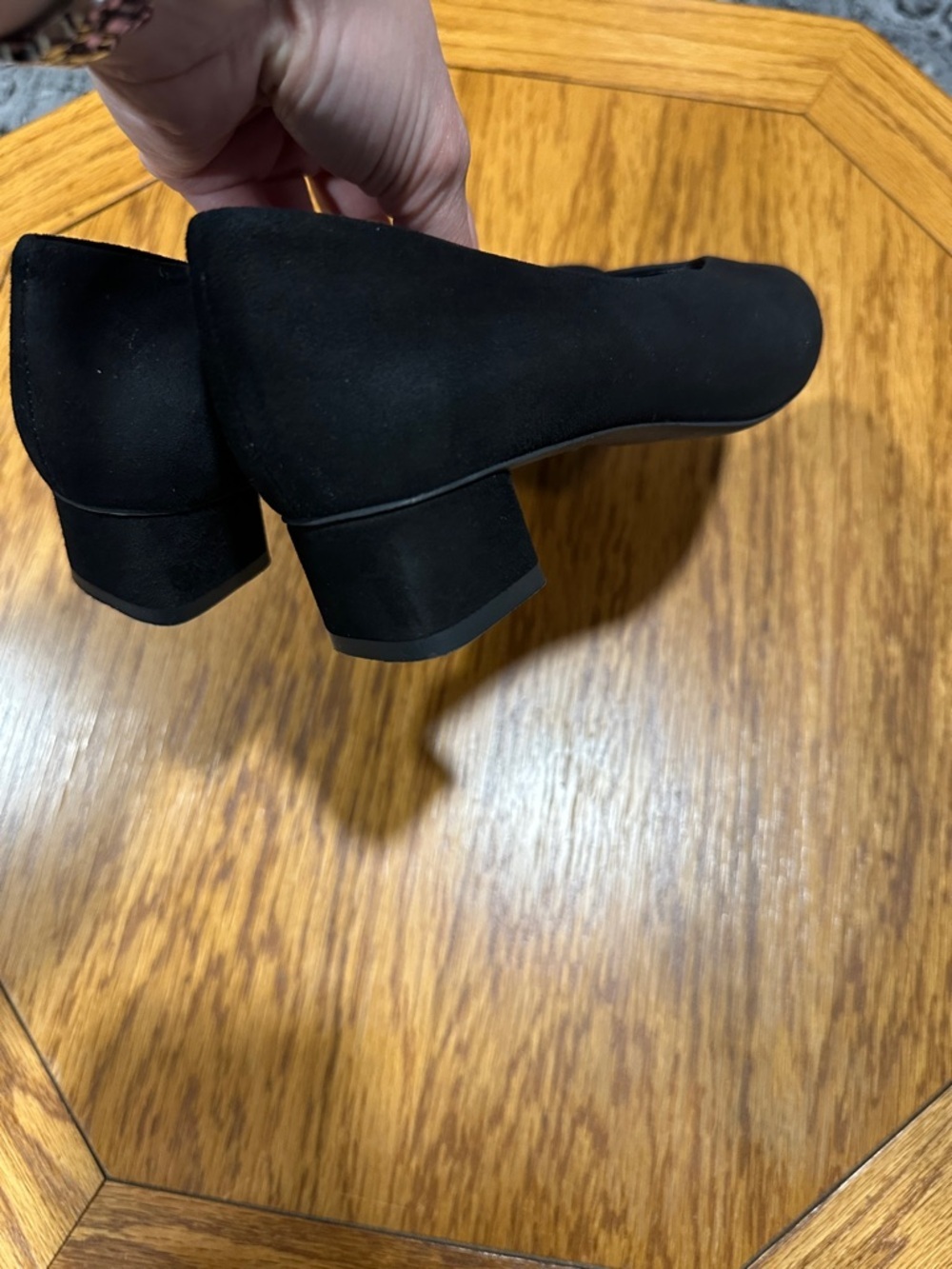 *EVERLANE* Black Suede Pointed-Toe Flats Size 5.5 - Picture 4 of 8